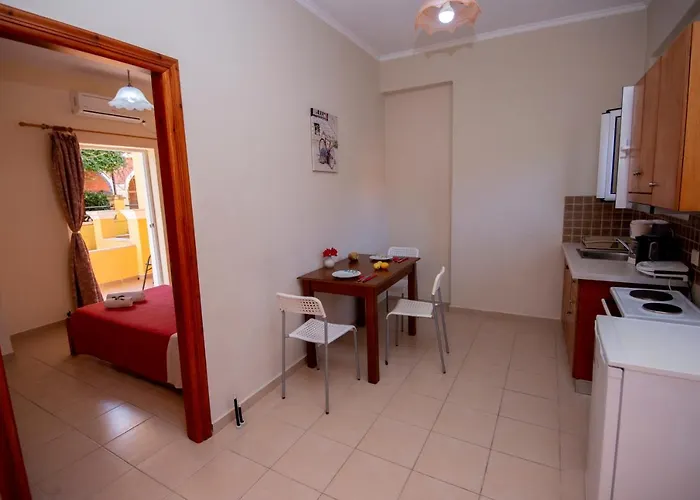 Apartament John First Floor
