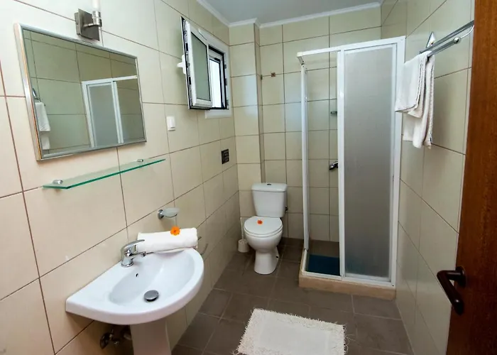 Apartament John First Floor *