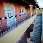 Appartamento John First Floor