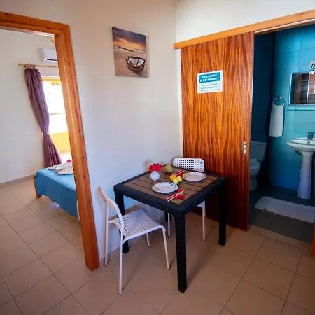 John First Floor 아파트